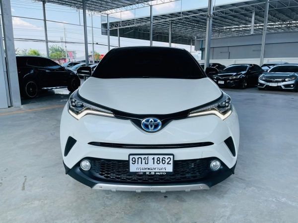 TOYOTA CH-R HV Mid ออโต้ ปี2019